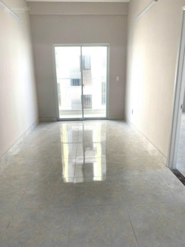 Căn hộ 3 phòng ngủ. Mới 100%, khu an ninh, sạch sẽ, cao ráo không ngập. Điện nước giá nhà nước