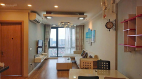 Chính chủ cho thuê căn 2 ngủ full đồ 69m2 chung cư Mipec Riverside Long Biên 12 triệu: 0916 393 862