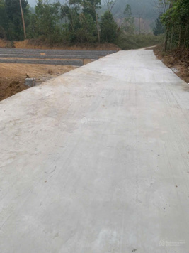 Em ra siêu phẩm gửi tới anh chị. 135m2, thổ cư: 66m2 mặt tiền = 5m, hậu nở, dân cư đông, gần trường