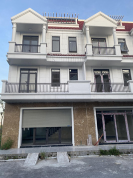 Bán căn liền kề Garden house hướng Đông mát mẻ giá đầu tư 3,5x tỷ sinh lời ngay trong quý 1/2025