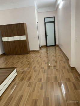 Cho thuê Nhà mặt phố Hoàng Văn Thụ, 25 triệu, 270m2, 4PN, 5WC, Chính chủ, giá siêu hời, Bắc Ninh