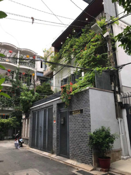 Biệt thự đẹp khu vip 337 Lê Văn Sỹ, P. 1, Tân Bình, 8x20m, 3 tầng, chỉ 29 tỷ