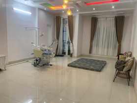 Cho thuê nhà 1 trệt 4 lầu cung đường sầm uất tại thị trấn Liên Nghĩa