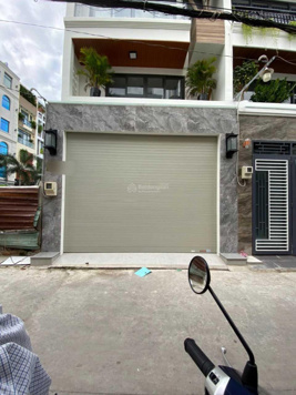 Khu phân lô đường Thống Nhất, P11 Dt: 4,5x13m, giá: 8,5 tỷ