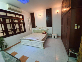 HOT! Mặt tiền khu K300, P. 12 quận Tân Bình 4.2x20m (84m2) nhà 5 tầng lầu, thu nhập 40tr/thg