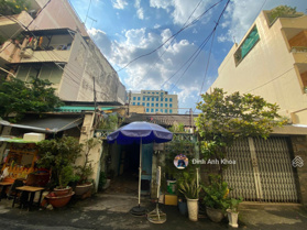 Sát mặt tiền - hẻm xe hơi Phan Đăng Lưu, Bình Thạnh. DT 4 x 22m - phù hợp xây mới GPXD hầm 7 tầng