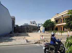 Mặt tiền ngang 8m,Lê Văn Thứ Xây tòa căn hộ, building,Homestay thông biển Mỹ Khê Sơn Trà, 49 tr/m2