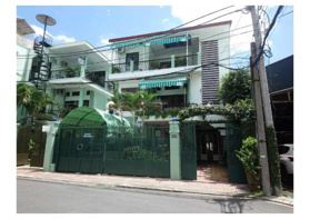 Nhà biệt thự phố. Trung tâm Quận Ninh Kiều, cạnh công viên Lưu Hữu Phước (100m) đẹp nhất Cần Thơ