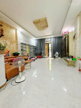 Nhà mới Lê Thị Hồng P17 chợ Căn Cứ 5.1x20m 4 lầu giá 14tỷ hàng hiếm 0984 328 775