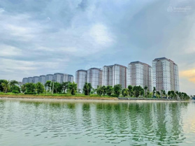 Cho thuê biệt thự sang trọng khu B1.1 giá chỉ 1xtr/tháng diện tích 230m2, có nước và điện 3pha