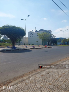 Kẹt tiền bán gấp lô đất 120m2 SHR MTĐ Nguyễn Thái Học, P1 gần KDL sinh thái Hồ Nam Bạc Liêu