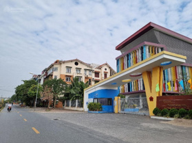 Siêu hiếm! Mặt đường Bát Khối, kinh doanh siêu đỉnh, view thoáng vĩnh viễn, vỉa hè đá bóng