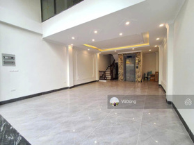 Bán nhà mặt Phố Trạm, Long Biên DT 60M2, 7 Tầng, MT 5M, VỈA HÈ, Ô TÔ TRÁNH, KINH DOANH, SIÊU HIẾM.