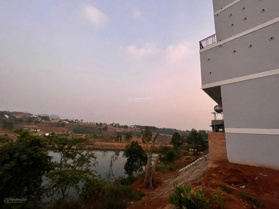Bán đất villa view hồ 230m2 khu định cư vip của Gia Nghĩa, ngang 12m dễ thiết kế xây dựng đẹp