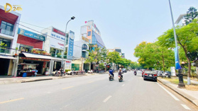 Duy nhất 1 căn mặt tiền đường Nguyễn Huệ (ngang 17m), trung tâm sầm uất TP Huế