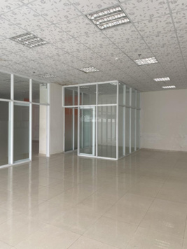 Cho thuê kiot kinh doanh tại chung cư Hoàng Quân 84m2, 6.5 triệu/tháng