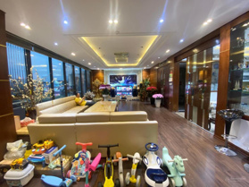 Bán PL Láng Hạ DT 85m2 x 5 tầng, MT 7m. Gần đại sứ quán Mỹ ngõ đẹp ôtô tránh, vỉa hè. Giá 32.5 tỷ