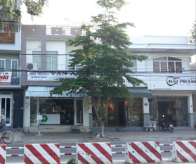 Nhà phố chính chủ, khu TT Ngô Gia Tự, TP PRTC, Ninh Thuận 3 tầng. DT sàn 200m2, ngang 5,5m nở hậu