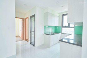 Chính chủ bán 1 + 1PN, 1WC, giao nhà ngay, giá 1,57 tỷ. View hướng Nam nhìn về Landmark 81