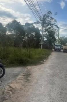 Chủ bán gấp lô đất mặt tiền đường lớn - khu vực kinh doanh sầm uất