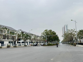 Chủ nhà gửi bán gấp biệt thự An Vượng mặt đường Lê Quang Đạo kéo dài, Diện tích 180m2, Giá 35 tỷ