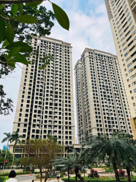 Ngoại giao căn 2-3N The Charm An Hưng: Ban công hướng mát+ tầng đẹp. Booking giữ căn : 0978 831 861