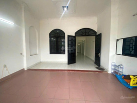 Cho thuê nhà nguyên căn - Hòn Xện, Vĩnh Hoà, Nha Trang. Giá: 6tr/tháng + full nội thất 2 phòng ngủ