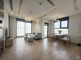 Cho thuê căn góc CT1 Riverside Luxury