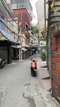 Bán nhà vị trí đẹp mặt tiền rộng, phố Lò Đúc, giao thông thuận tiện, giá 22.5 tỷ