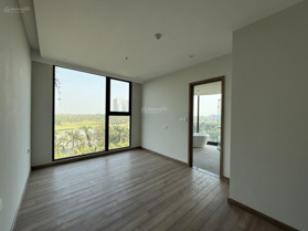 Xuất sắc, chính chủ bán căn 3PN view trực diện sân Golf và hồ Thiên Nga