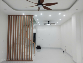 Cho thuê nhà Mỹ Gia gói 2 mới xây. 4 phòng ngủ, 5WC (không nội thất) giá chỉ 12 triệu/ tháng