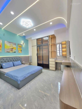 Chính chủ bán nhà mặt phố 03 lầu vừa hoàn thiện đầy đủ nội thất 0961 394 604