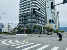 Bán rẻ lô đất 3 mặt tiền Lê Bôi, cách biển chỉ 50m, ngay sát KS Hilton - Bãi tắm Biển CV Cá Voi