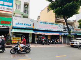 Bán mặt tiền đường Gò Dầu (8x18m vuông) cấp 4, giá 22 tỷ, đoạn sung