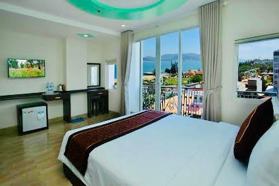 Bán khách sạn view biển Trần Phú, Dã Tượng, Nha Trang, 12 tầng, 33 phòng, giá 39 tỷ, đầy đủ Pháp Lý
