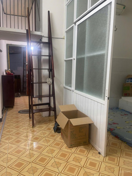 Cho thuê chung cư 80m2 gồm 2PN + bếp đường Trần Quý Cáp - TTTP Nha Trang, giá 4 triệu/tháng