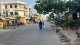 Cần bán đất 101 m2 mặt đường Trương Văn Lực khu phân lô Đống Chuối, Hùng Vương, quận Hồng Bàng