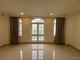 Cho thuê mặt bằng làm văn phòng hoặc ở , tầng 1 & tầng 2