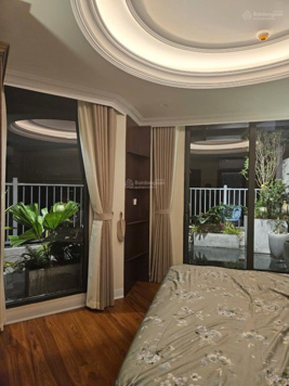 Chính chủ bán căn duplex hoàn thiện nội thất - sân vườn đẹp. Chuyển vào ở ngay