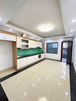 🏠 NHÀ ĐẸP 2 MẶT NGÕ THOÁNG VĨNH VIỄN - Ô TÔ ĐỖ CỬA - NGUYỄN QUÝ ĐỨC - CHỈ 11.6 TỶ!