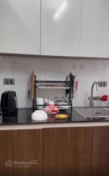 Chính chủ cho thuê phòng tại 532 Bạch Đằng, Hoàn Kiếm, nhà mới xây, gần viện 108, LH 0912 571 410