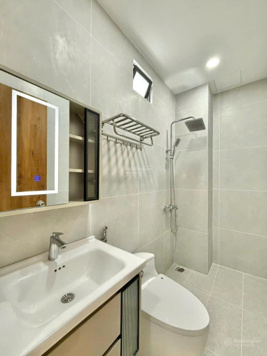 Gia đình cô Hạnh chuyển về quê sinh sống cần bán nhà HXH 6m đối diện Vạn Hạnh Mall Sư Vạn Hạnh Q10