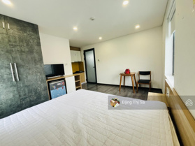 Cho thuê căn hộ tại Phan Triêm, full nội thất bao đẹp và cực thoáng. Có 2 cửa sổ và view sông đẹp