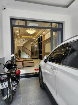 15,6 tỷ giảm còn 14,8 Tỷ Bán nhà mới đẹp 5 tầng có Thang Máy mặt tiền đường số Lý Phục Man, Quận 7