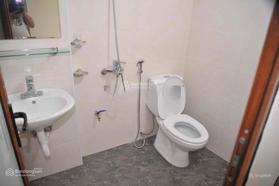 Nhà có 4 phòng khép kín, full đồ, giá thuê 2 - 3tr/phòng/tháng hoặc có thể thuê nguyên căn giá 9tr