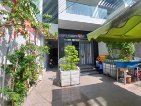 Ngay Đầm Sen - giáp Q10, Q11 - ngang 10m, DT 205m2 Giá Chỉ 20X xe tải tránh ở và kinh doanh, sổ sẵn