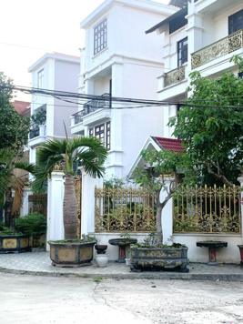 DUY NHẤT MỘT CĂN BIỆT THỰ SANG TRỌNG -260 m2 - siêu lớn TẠI HOÀN SƠN ,BẮC NINH