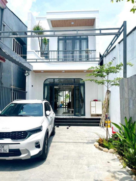 Chính chủ gửi em bán nhà 1 trệt lầu 84m2, nằm ngay sân bay Biên Hòa