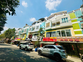 Cần bán dãy đất ngay đường D16 KDC Vietsing Thuận An BD. Lô lớn duy nhất có 102: LH 0975 362 423