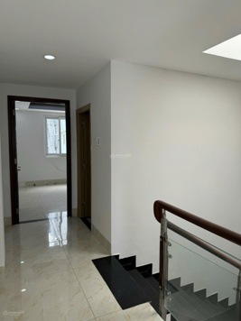 BÁN TRƯỚC TẾT NHÀ MT Cao Văn Lầu, Q6. DT: 8x22.5m. 3 tầng - Đông Bắc. Giá 30 tỷ còn TL